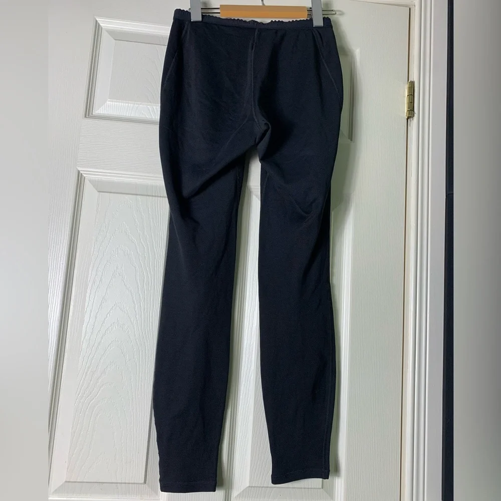 Patagonia | Women’s Black Stretchy Base Layer Leggings - XS - Picture 3 of 10
